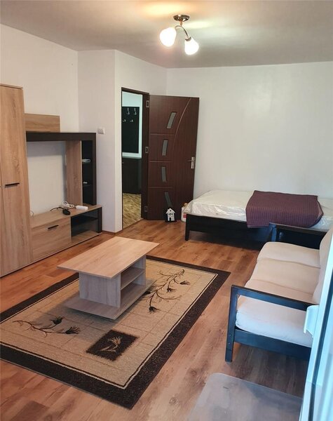 Aparatorii Patriei, apartament 1 camera.